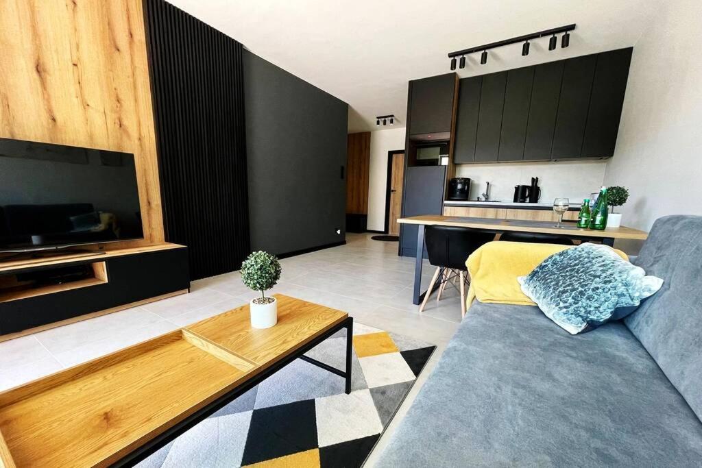 Apartament Twierdza Z Widokiem Na Jezioro 오스트로다 외부 사진
