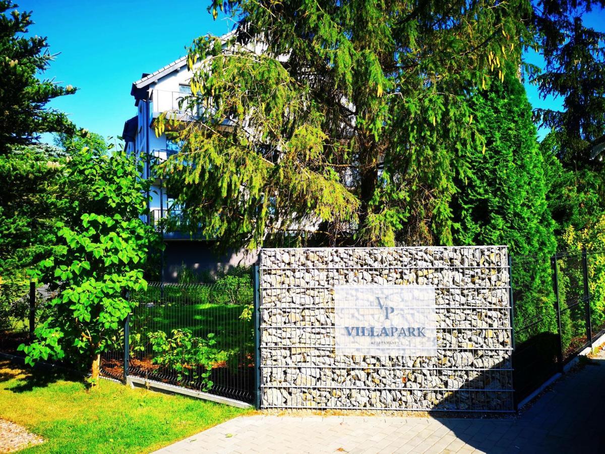Apartament Twierdza Z Widokiem Na Jezioro 오스트로다 외부 사진
