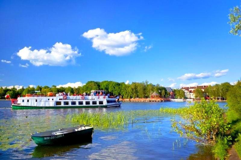 Apartament Twierdza Z Widokiem Na Jezioro 오스트로다 외부 사진